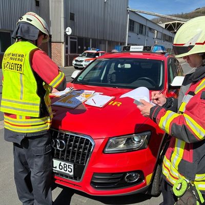 FW-PL: Starke Partnerschaft für Sicherheit: Anüben 2026 der Feuerwehr Plettenberg auf dem Novelis-Gelände