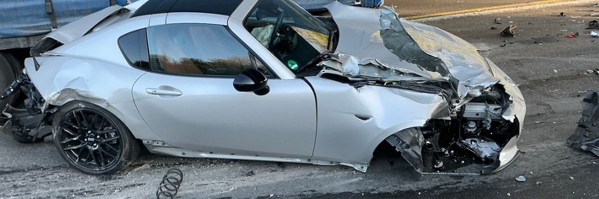 FW-BOT: Verkehrsunfall auf der Autobahn A2 in Bottrop
