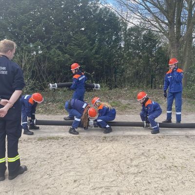 FW-OLL: Kreisjugendfeuerwehr Landkreis Oldenburg startet erfolgreich in die Wettbewerbssaison mit dem Orientierungsmarsch
