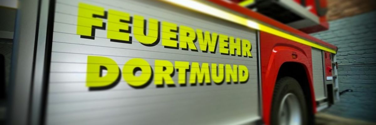 FW-DO: Saunabrand in der Helmut-Körnig-Halle