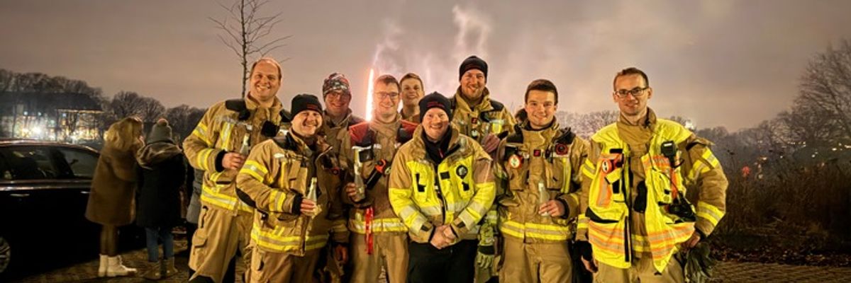 FW-GL: Ruhiger Jahreswechsel 2025/26 - Feuerwehr und Rettungsdienst gut vorbereitet