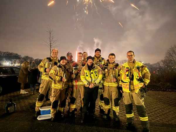 FW-GL: Ruhiger Jahreswechsel 2025/26 - Feuerwehr und Rettungsdienst gut vorbereitet