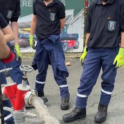 FW-EN: Jugendflamme erfolgreich abgenommen: 140 Nachwuchskräfte zeigen ihr Können in Hattingen