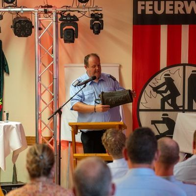 FW Flotwedel: 90 Jahre Ortsfeuerwehr und 60 Jahre Jugendfeuerwehr - Offensen feiert Jubiläum