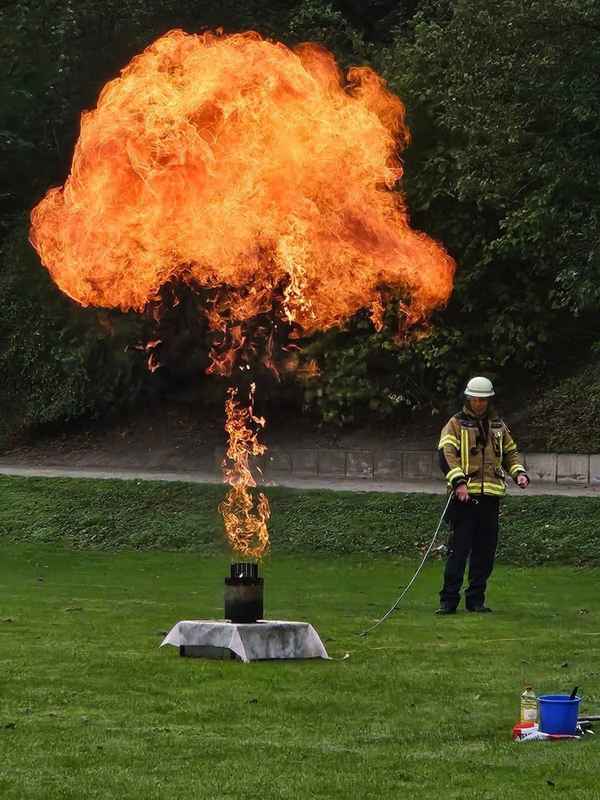FW-EN: 150 Jahre Feuerwehr Herdecke: Blaulichttag zieht zahlreiche Gäste an