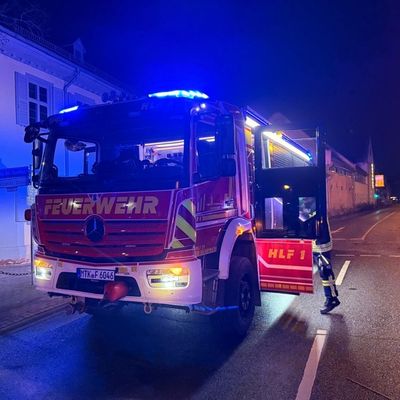 Feuerwehr MTK: Ruhige, aber arbeitsreiche Silvesternacht für die Feuerwehren im Main-Taunus-Kreis