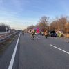 FW-OB: Fahrzeug überschlägt sich auf der A 516