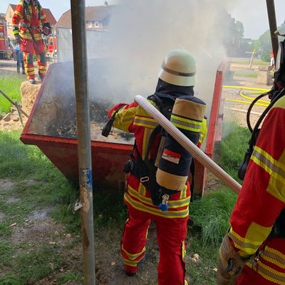 FW Minden: Einsatzreicher Freitag für die Feuerwehr Minden