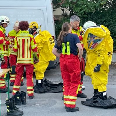 FW Lehrte: Gefahrgutaustritt sorgt für erneuten Großeinsatz im Bereich Lehrte