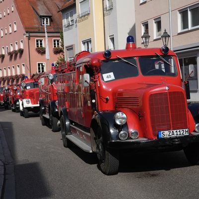 FWV BW: 11. Landesfeuerwehr-Oldtimertreffen Von Löschfahrzeug bis Drehleiter: Nostalgie-Zauber in Winnenden