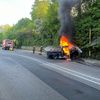 FW-E: Oldtimer verunfallt und geht in Flammen auf - eine verletzte Person