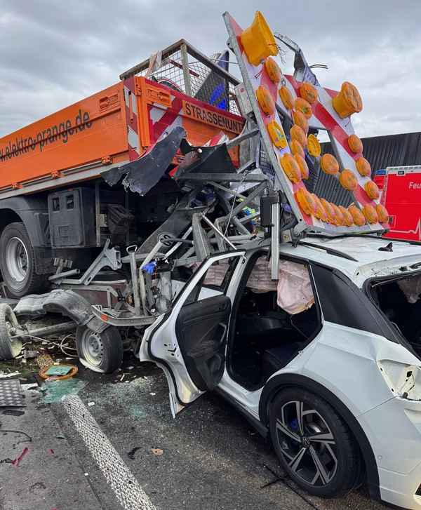 FW-GE: Schwerer Verkehrsunfall auf BAB2