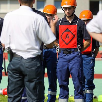 FW-EN: Mit Engagement und Teamgeist: 40 Jahre Jugendfeuerwehr Sprockhövel