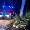 FW Moers: Einsatzreiches Wochenende für die Feuerwehr Moers bei Hitze und Unwetter