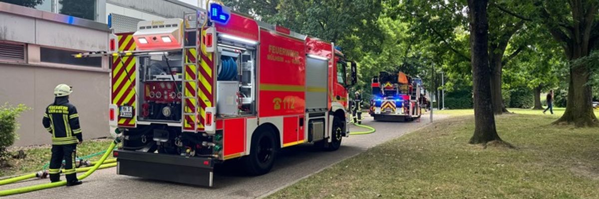 FW-MH: Feuerwehreinsatz am Schul- und Sportzentrum Boverstraße