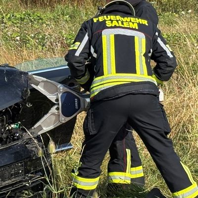 KFV Bodenseekreis: Verkehrsunfall bei Grasbeuren: Zwei Verletzte bei Frontalkollision
