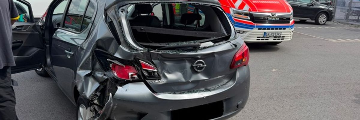 FW-EN: Zwei Verkehrsunfälle am Freitag
