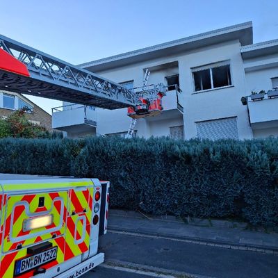 FW-BN: Wohnung in Bonn-Lannesdorf nach Feuer unbewohnbar