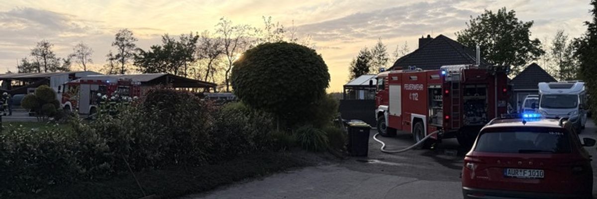 FW-AUR: Brand in Küche eines Wohnhauses