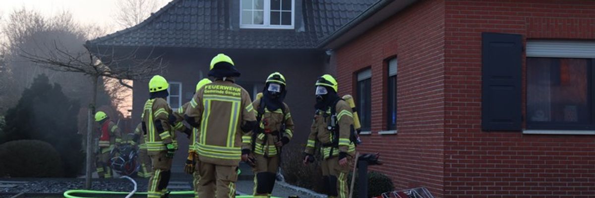 FW Gangelt: Küchenbrand in Einfamilienhaus