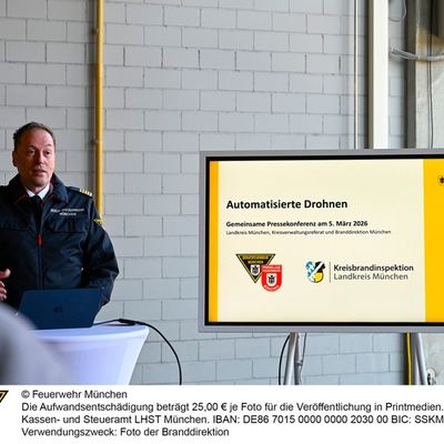 FW-M: Zusammenarbeit zwischen Stadt und Landkreis: automatisierte Drohnen für die Gefahrenabwehr