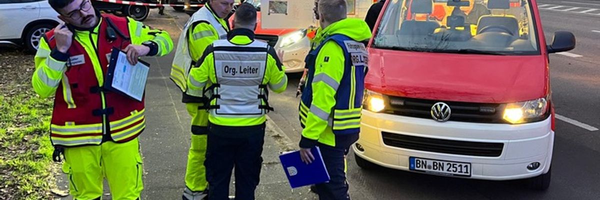 FW-BN: Rettungsdienstliche Maßnahmen bei Großversammlung in Bonner Rheinaue