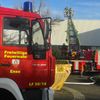 FW Ense: brennende Absauganlage in Industriebetrieb verursacht starke Rauchentwicklung