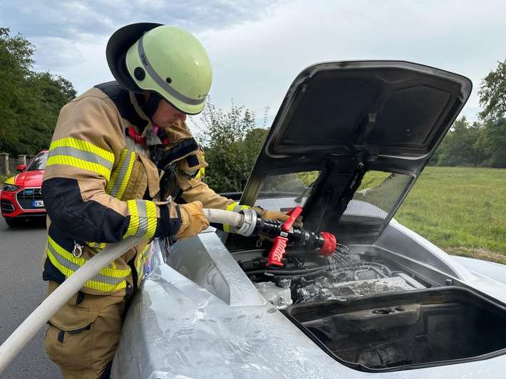 FW-EN: Pkw-Brand auf der Gedener Straße