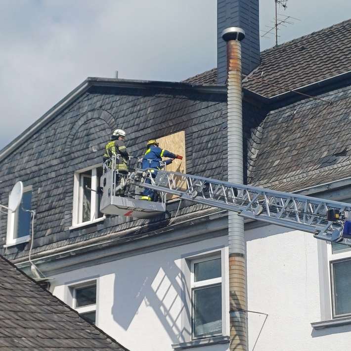 FW-EN: Wetter - Wohnungsbrand mit tragischem Ausgang