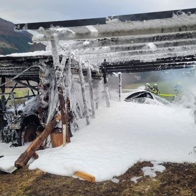 FW-OE: Scheunenbrand in Saalhausen