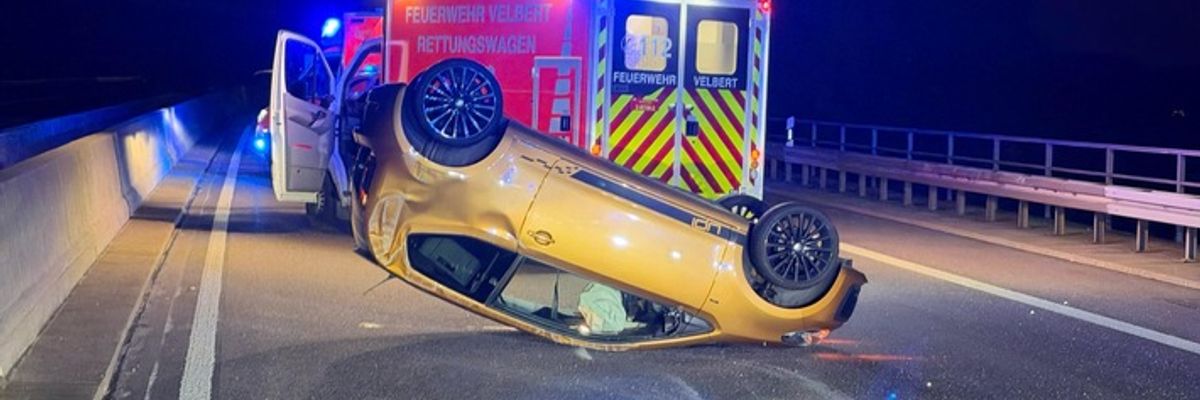 FW-Velbert: Verkehrsunfall auf der BAB 535