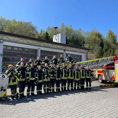 FW Drolshagen: Atemschutzgeräteträgerlehrgang in Drolshagen erfolgreich abgeschlossen