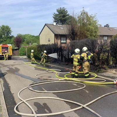 FW Mettmann: Einsatzreiches Wochenende für die Feuerwehr Mettmann