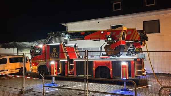 FW-MH: Schlussmeldung zum Großbrand an der Kölner Straße