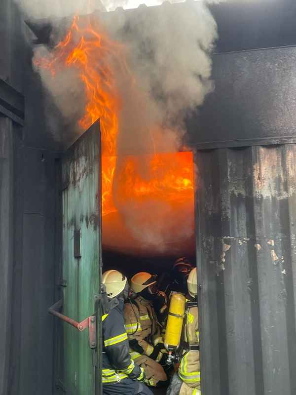 Feuerwehr Kalkar: Zusätzliches Atemschutztraining für die Kalkarer Feuerwehr
