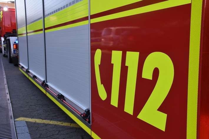 FW-DO: Feuer in Kinderwohngruppe - zwei Personen mit Verdacht auf Rauchgasvergiftung in Krankenhaus transportiert