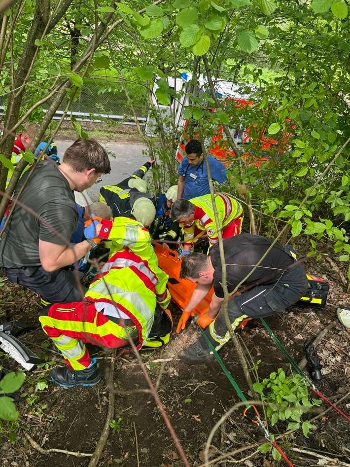 FW-EN: Verkehrsunfall Prioreier Straße