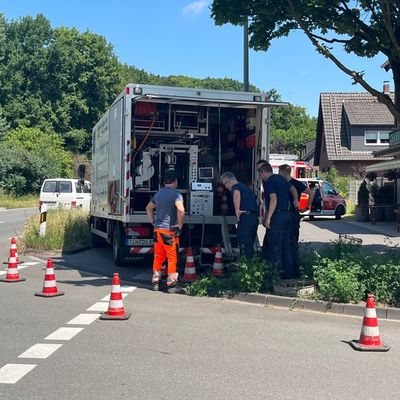 FW Dinslaken: Tag der Tierrettung und kleiner Vegetationsbrand