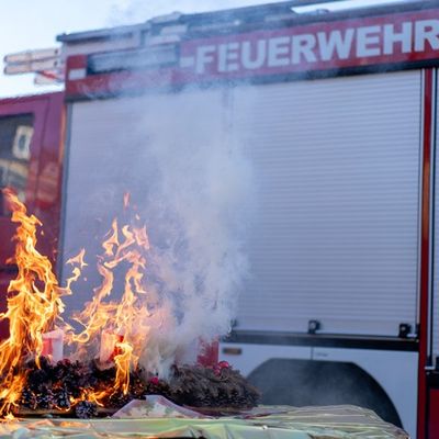 FW-LFVSH: Feuerwehr gibt Tipps für eine sichere Winter- und Weihnachtssaison