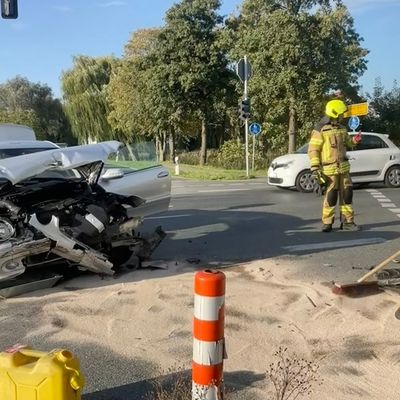 FW Alpen: Verkehrsunfall auf Veener Ampelkreuzung