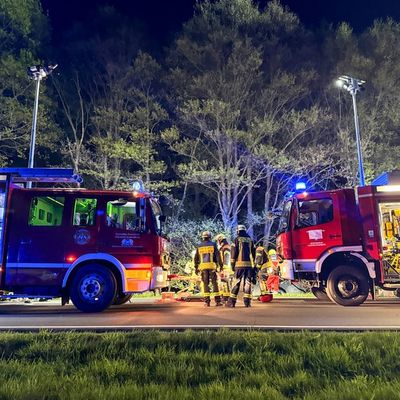 FW Osterholz-Scharm.: Schwerer Verkehrsunfall
