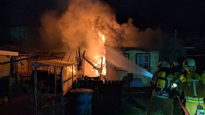 FW Dresden: Informationen zum Einsatzgeschehen von Feuerwehr und Rettungsdienst in der Landeshauptstadt Dresden vom 15. April 2026