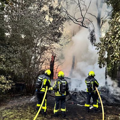 FW-EN: Gartenlaubenbrand in Schwelm