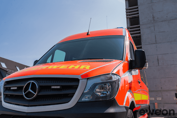 FW Alpen: Gemeldeter Dachstuhlbrand