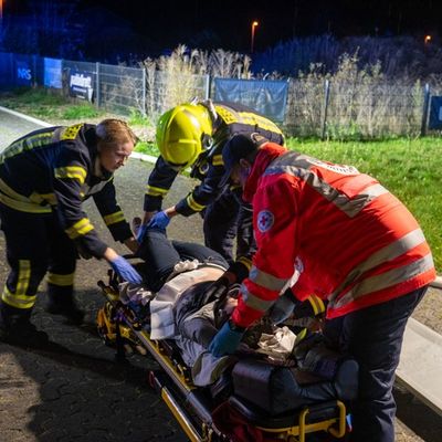 FW Flotwedel: Verpuffung in Werkstatt - Organisationsübergreifende Einsatzübung in Eicklingen