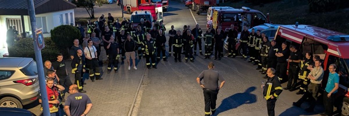 FW-AR: Interkommunale Waldbrandübung der Feuerwehren Ense und Arnsberg