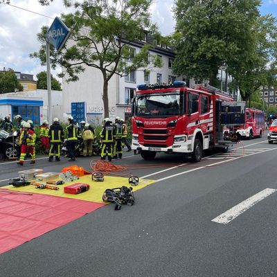 FW-BO: Schwerer Verkehrsunfall auf der Wittener Str.