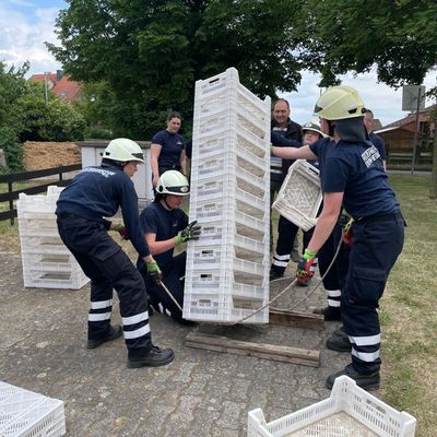 FW Lehrte: Moorwettkämpfe der Lehrter Feuerwehren mit Heiratsantrag
