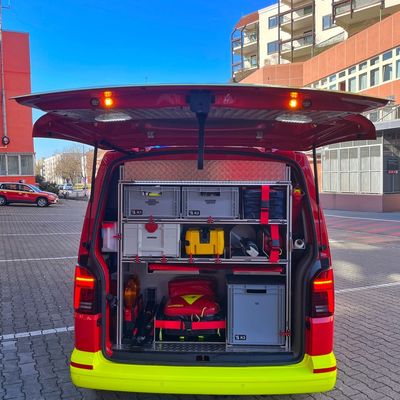 FW Konstanz: Indienststellung des neuen Einsatzleitwagens 1 der Feuerwehr Konstanz - Eine Weiterentwicklung für die Einsatzführung