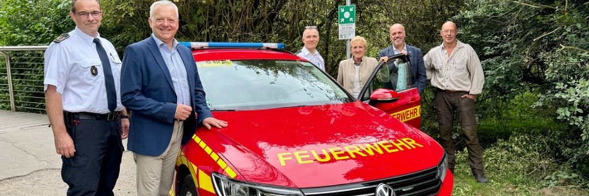 FW Grevenbroich: Projekt "Rettungspunkte im Stadtwald" gestartet - schnellere Hilfe im Notfall